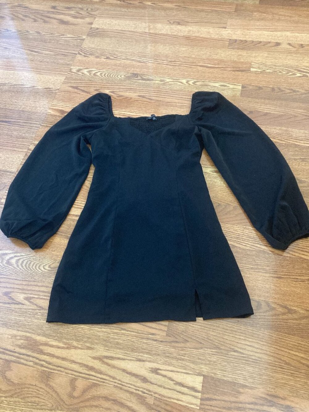 Kendall and Kylie Black Satin Long Puff Sleeve Mini Dress Size Small